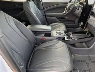 Ford Mustang Mach-E 2023 Premium 4dr SUV