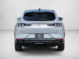 Ford Mustang Mach-E 2023 Premium 4dr SUV