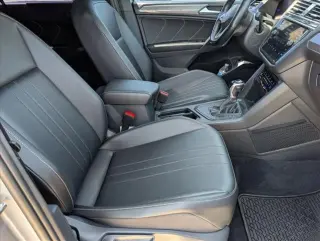 Volkswagen Tiguan 2022 SE R-Line Black 4dr SUV