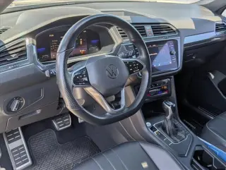 Volkswagen Tiguan 2022 SE R-Line Black 4dr SUV