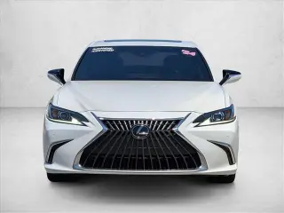 Lexus ES 300h 2024 4dr Sedan