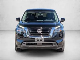 Nissan Pathfinder 2024 S 4dr SUV