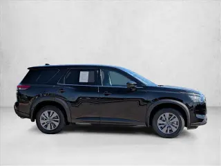 Nissan Pathfinder 2024 S 4dr SUV