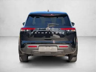 Nissan Pathfinder 2024 S 4dr SUV