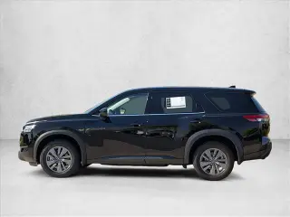 Nissan Pathfinder 2024 S 4dr SUV