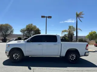 Ram 1500 2020 4x2 Big Horn 4dr Crew Cab 5.6 ft. SB Pickup