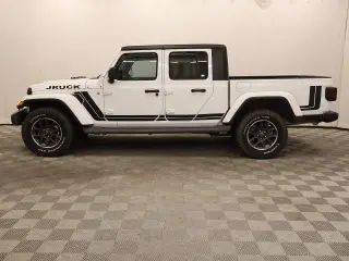 Jeep Gladiator 2022 4x4 Overland 4dr Crew Cab 5.0 ft. SB