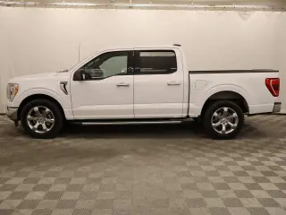 Ford F-150 2022 4x2 XL 4dr SuperCrew 5.5 ft. SB
