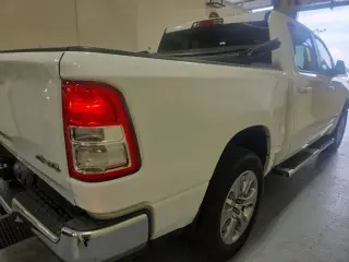 Ram 1500 2021 4x4 Big Horn 4dr Crew Cab 5.6 ft. SB Pickup