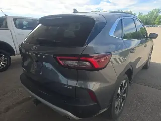 Ford Escape 2023 AWD Platinum 4dr SUV