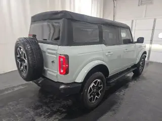 Ford Bronco 2023 4x4 Outer Banks 4dr SUV