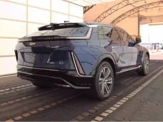 Cadillac LYRIQ 2024 Luxury 1 4dr SUV