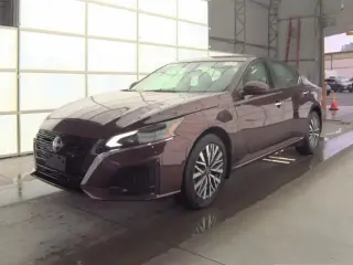 Nissan Altima 2023 AWD 2.5 SV 4dr Sedan