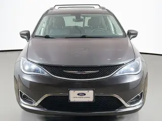 Chrysler Pacifica 2019 Touring L 35th Anniversary 4dr Mini-Van