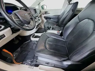 Chrysler Pacifica 2019 Touring L 35th Anniversary 4dr Mini-Van