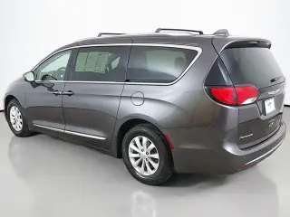 Chrysler Pacifica 2019 Touring L 35th Anniversary 4dr Mini-Van