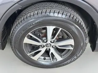 Toyota RAV4 2016 AWD XLE 4dr SUV