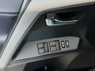 Toyota RAV4 2016 AWD XLE 4dr SUV