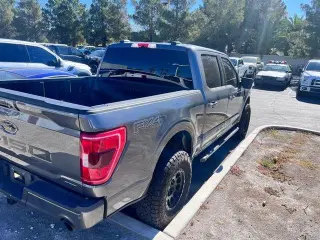 Ford F-150 2022 4x4 Platinum 4dr SuperCrew 5.5 ft. SB