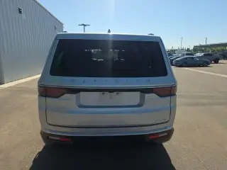 Jeep Wagoneer 2024 4x4 Series II 4dr SUV