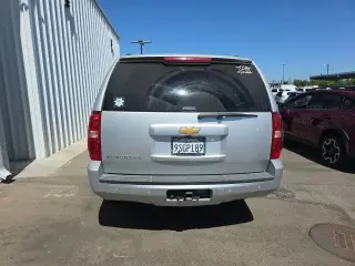 Chevrolet Suburban 2014 4x2 LS 4dr SUV