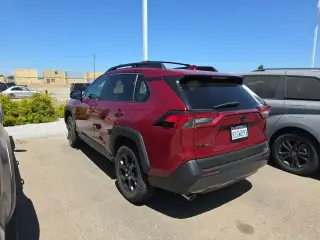 Toyota RAV4 2020 AWD Adventure 4dr SUV