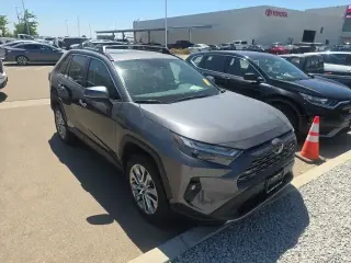 Toyota RAV4 2024 AWD Limited 4dr SUV