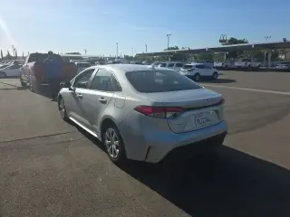 Toyota Corolla 2024 LE 4dr Sedan