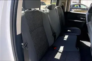 Ram 1500 2018 4x4 Big Horn 4dr Quad Cab 6.3 ft. SB Pickup