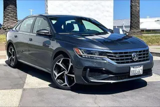 Volkswagen Passat 2021 R-Line 4dr Sedan