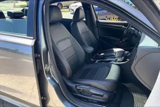 Volkswagen Passat 2021 R-Line 4dr Sedan