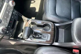 GMC Canyon 2018 4x4 SLT 4dr Crew Cab 5 ft. SB