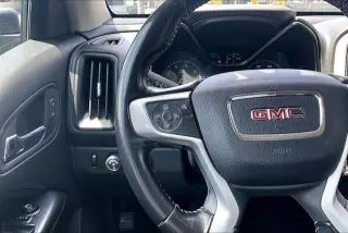 GMC Canyon 2018 4x4 SLT 4dr Crew Cab 5 ft. SB