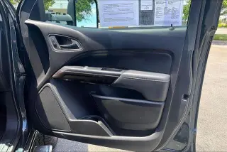 GMC Canyon 2018 4x4 SLT 4dr Crew Cab 5 ft. SB