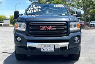 GMC Canyon 2018 4x4 SLT 4dr Crew Cab 5 ft. SB