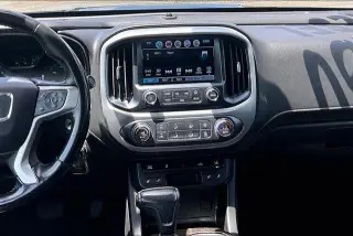 GMC Canyon 2018 4x4 SLT 4dr Crew Cab 5 ft. SB