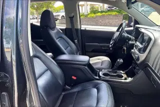 GMC Canyon 2018 4x4 SLT 4dr Crew Cab 5 ft. SB