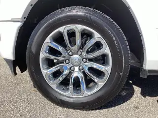 Ram 1500 2019 4x2 Laramie 4dr Crew Cab 5.6 ft. SB Pickup