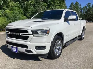 Ram 1500 2019 4x2 Laramie 4dr Crew Cab 5.6 ft. SB Pickup