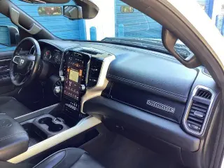Ram 1500 2019 4x2 Laramie 4dr Crew Cab 5.6 ft. SB Pickup