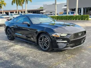 Ford Mustang 2022 EcoBoost 2dr Fastback