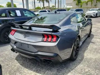 Ford Mustang 2024 EcoBoost 2dr Fastback
