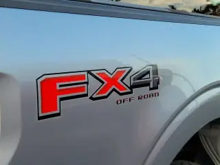 Ford F-150 2021 4x4 Limited 4dr SuperCrew 5.5 ft. SB