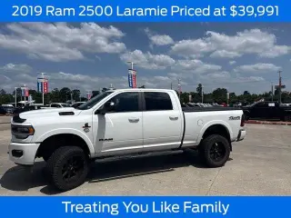 Ram 2500 2019 4x4 Laramie 4dr Crew Cab 6.3 ft. SB Pickup