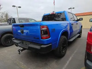 Ram 1500 2023 4x4 Big Horn 4dr Crew Cab 5.6 ft. SB Pickup