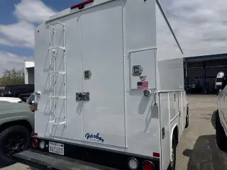 Chevrolet Express 2023 3500 2dr 139 in. WB Cutaway Chassis
