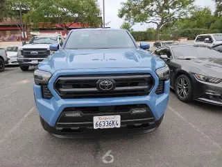 Toyota Tacoma 2026 4x4 TRD Sport 4dr Double Cab 6.1 ft LB