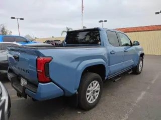 Toyota Tacoma 2026 4x4 TRD Sport 4dr Double Cab 6.1 ft LB
