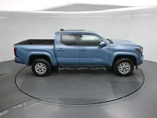 Toyota Tacoma 2026 4x4 TRD Sport 4dr Double Cab 6.1 ft LB