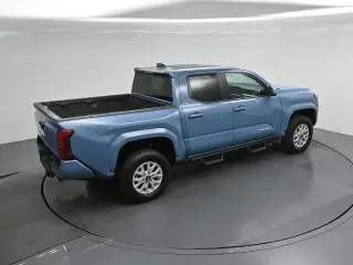 Toyota Tacoma 2026 4x4 TRD Sport 4dr Double Cab 6.1 ft LB
